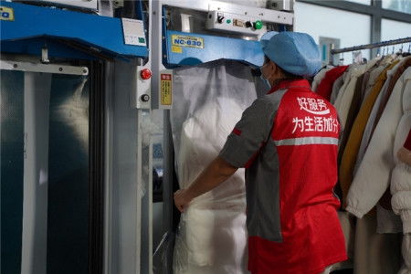 京東洗衣舉辦工廠開放日 以科技與服務雙輪驅動，引領行業創新與社會責任同行